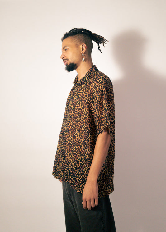 Loose leopardo shirt